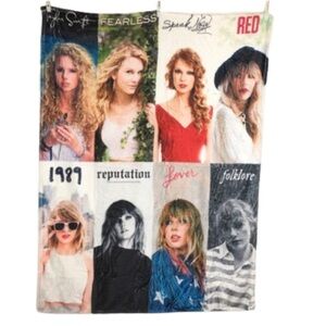 Taylor Swift Fleece Throw 40”x 50” NEW Soft Cozy Swifties Music Fan Blanket